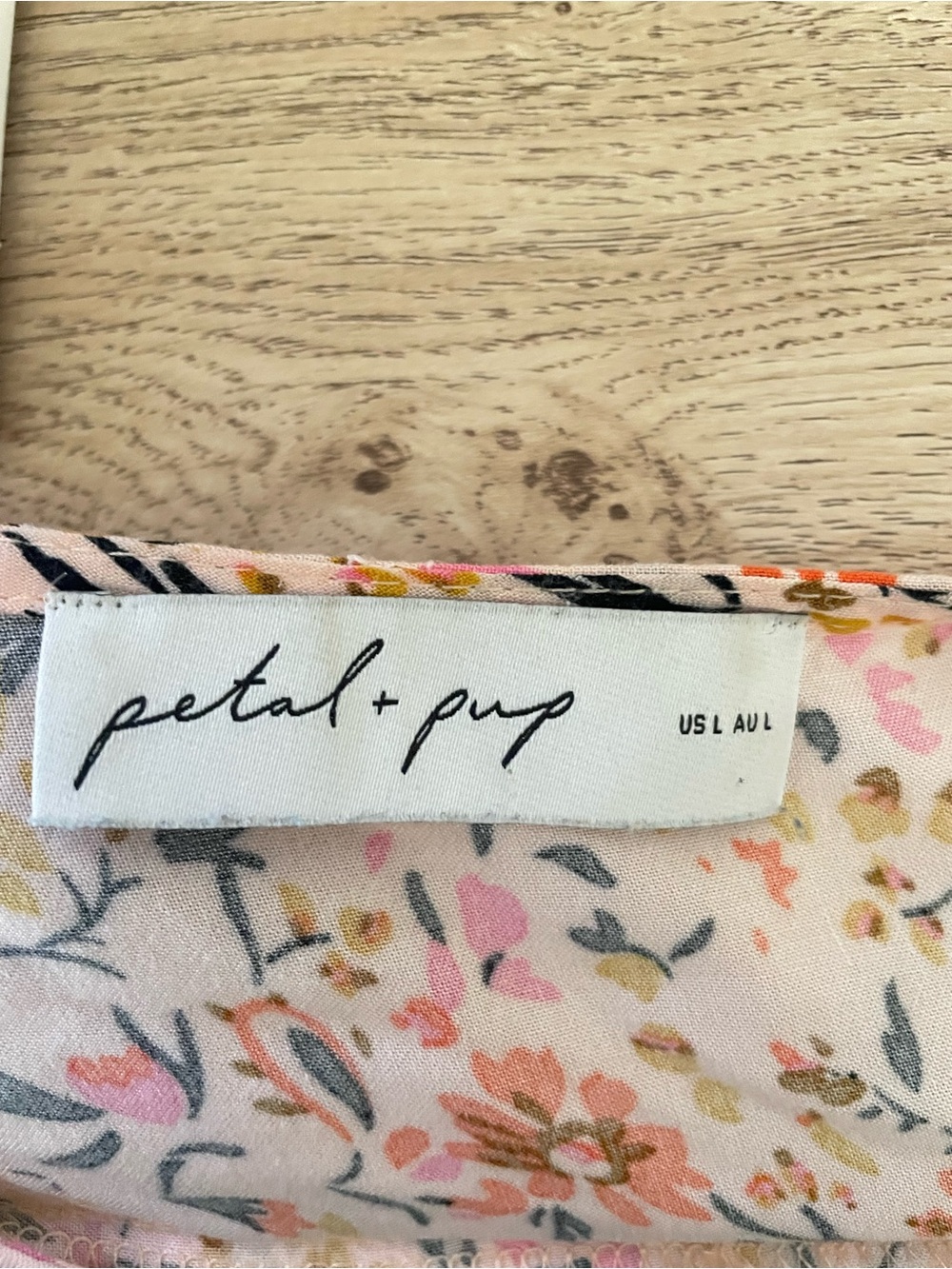 Petal + Pup Kelda Midi Maxi Floral Dress in Size Large - Picture 4 of 6